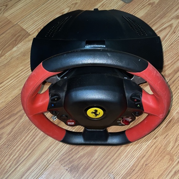 COPY - Thrustmaster Ferrari 458 Spider Racing Wheel - Picture 3 of 4